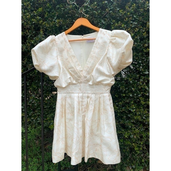 Boskemper Sakura romper in cherry blossom with puff sleeves - Picture 3 of 6